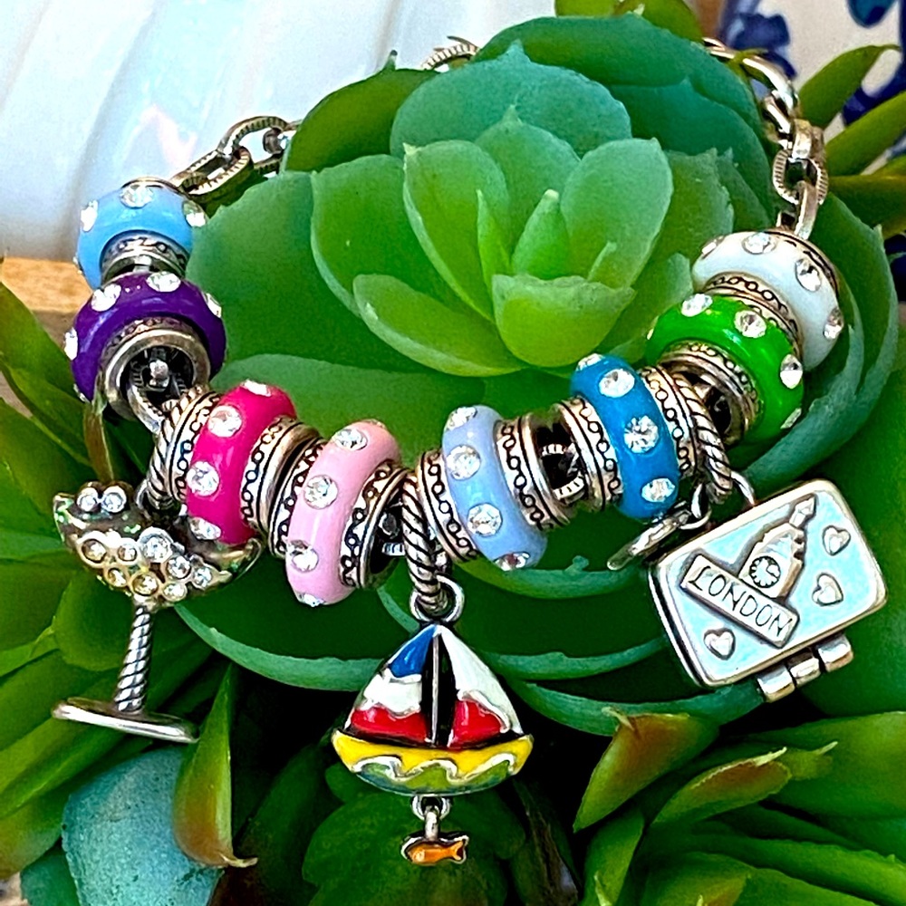 Brighton HEART LINK Vacation Theme Multi Color Dazzlers Crystal CHARM Bracelet - Picture 3 of 15
